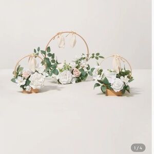 Ling’s Moments set of 3 Ring Centerpieces